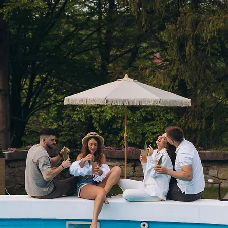 Вилла Poderey *